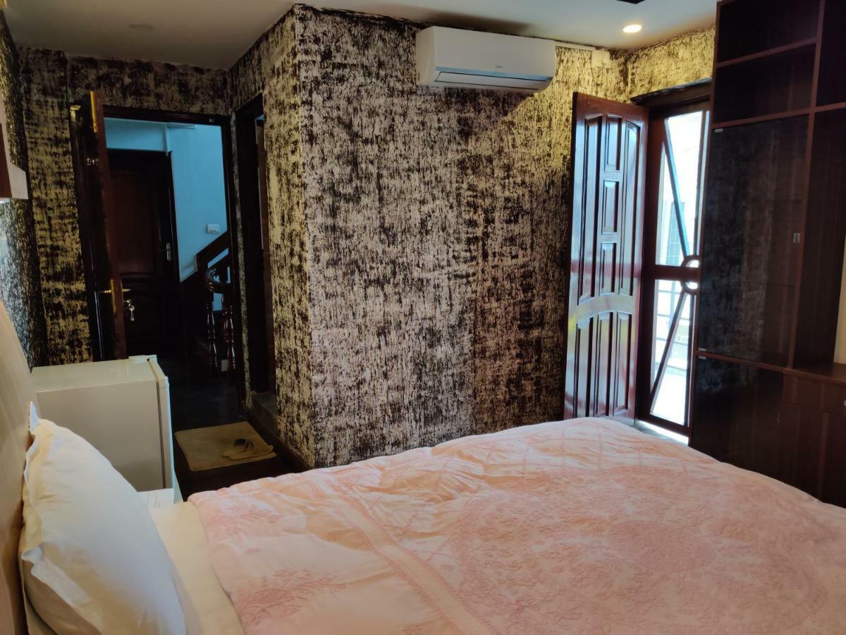 Hostmandu B&B Lalitpur Esterno foto